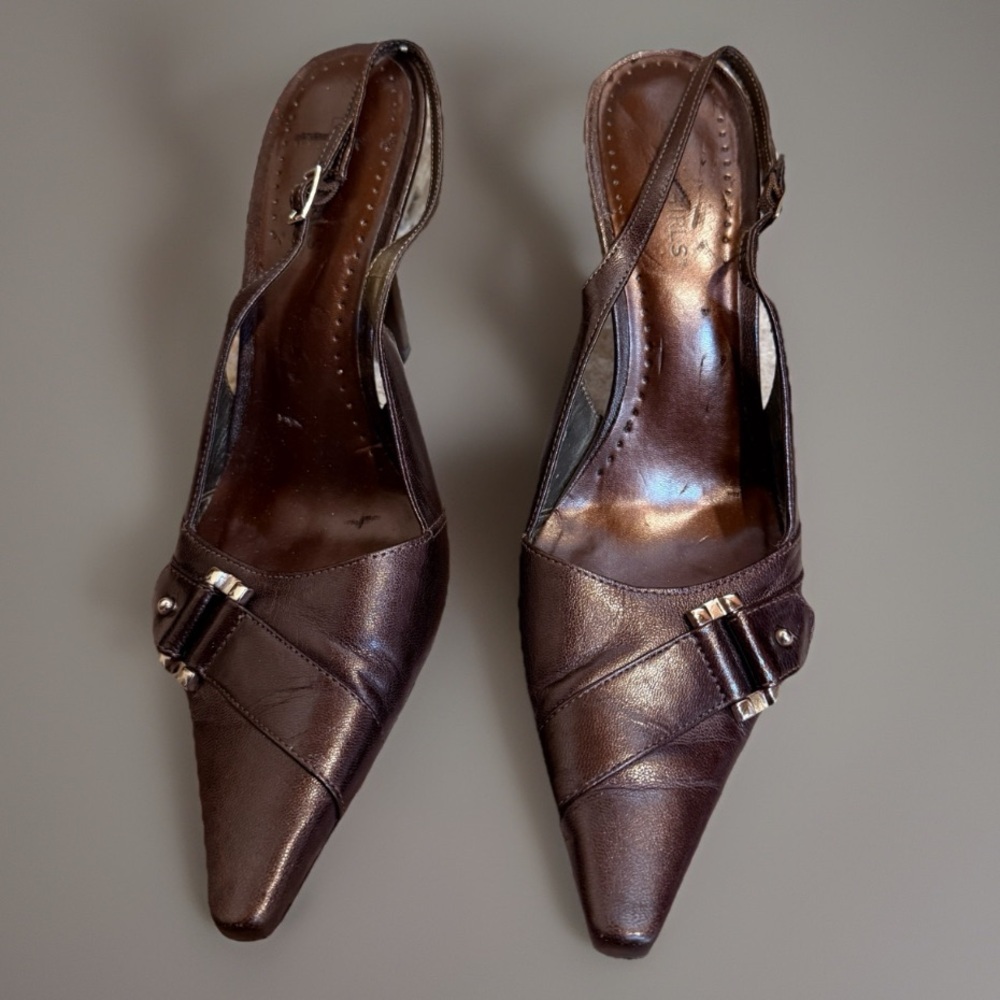 BCBGirls Metallic Brown Slingback LEATHER Pumps